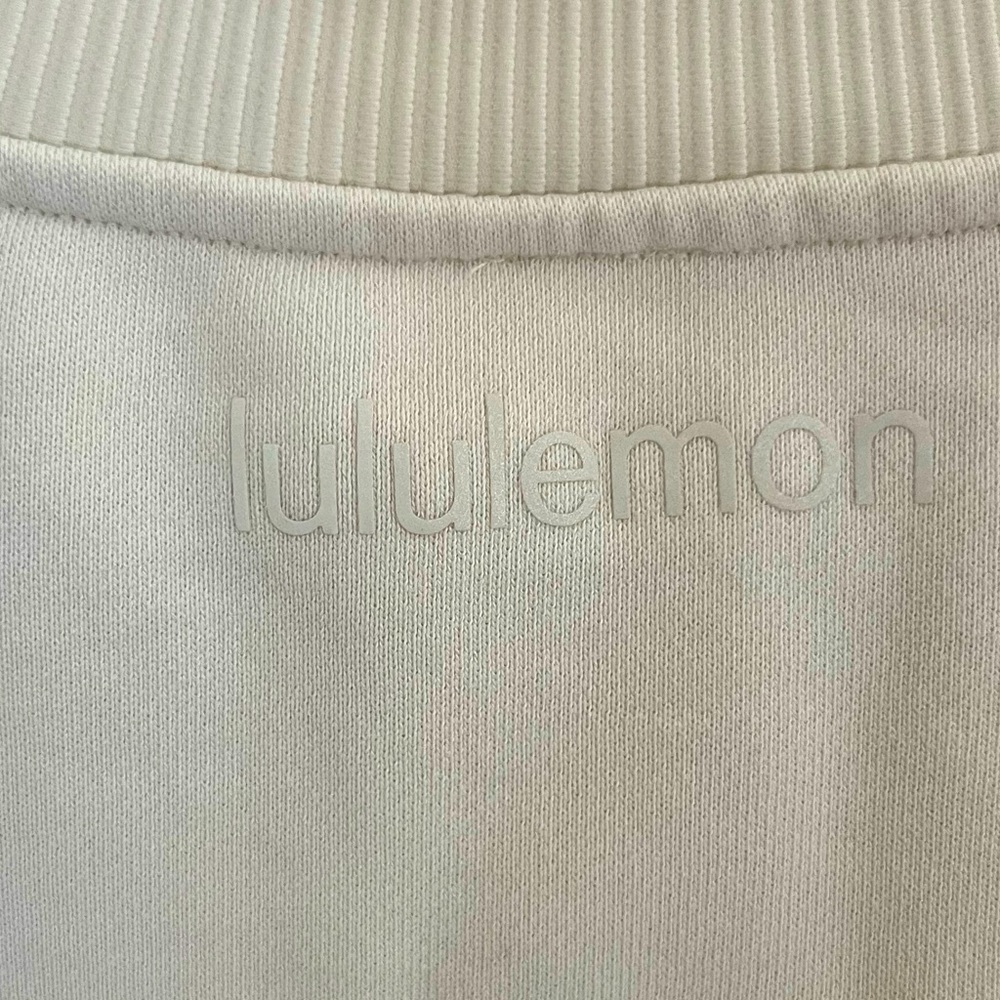 Lululemon Sweatshirt
